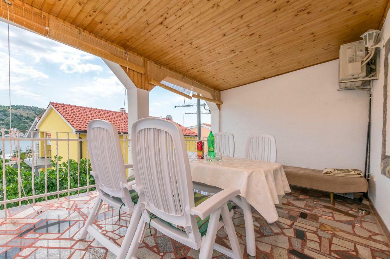 Apartment Pava Rogoznica  Exteriör bild